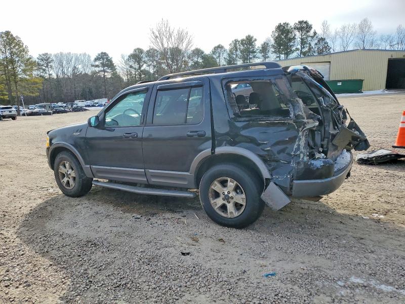 Photo 2 from auction – 2003 FORD EXPLORER X with VIN 1FMZU73K13ZA39077
