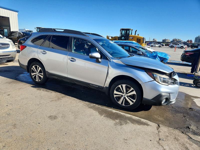 Photo 4 from auction – 2018 SUBARU OUTBACK 2. with VIN 4S4BSANC6J3300956