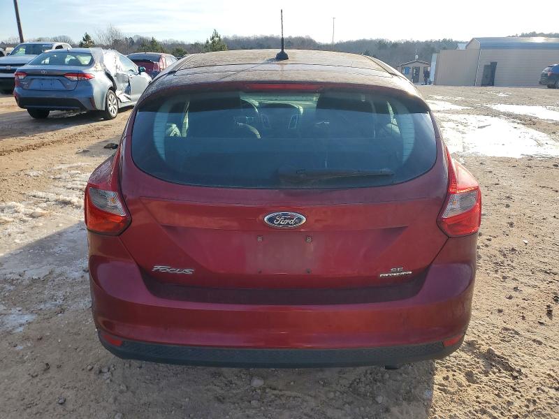 Photo 6 from auction – 2014 FORD FOCUS SE with VIN 1FADP3K25EL425643
