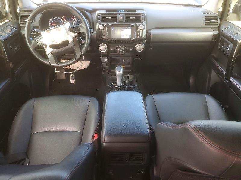Photo 8 from auction – 2019 TOYOTA 4RUNNER SR with VIN JTEBU5JR1K5669242