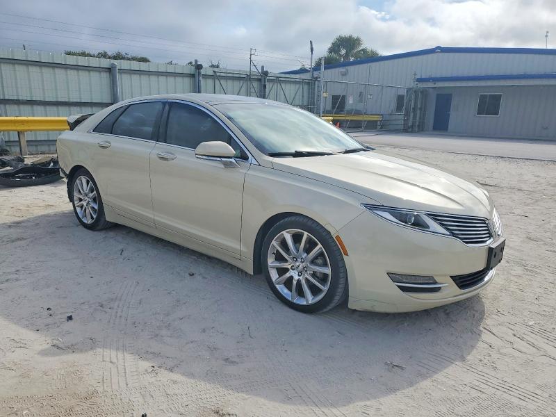 Photo 4 from auction – 2016 LINCOLN MKZ HYBRID with VIN 3LN6L2LU7GR627196