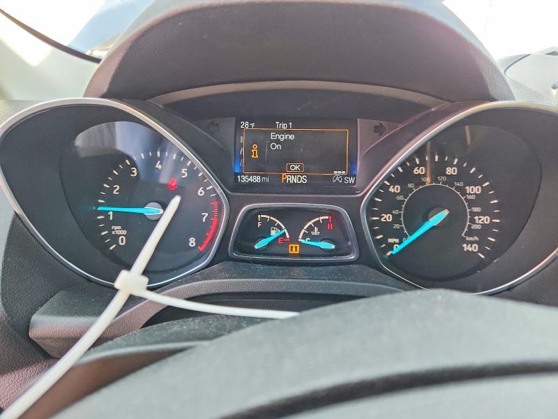 Photo 9 from auction – 2017 FORD ESCAPE SE with VIN 1FMCU0GD4HUD39810