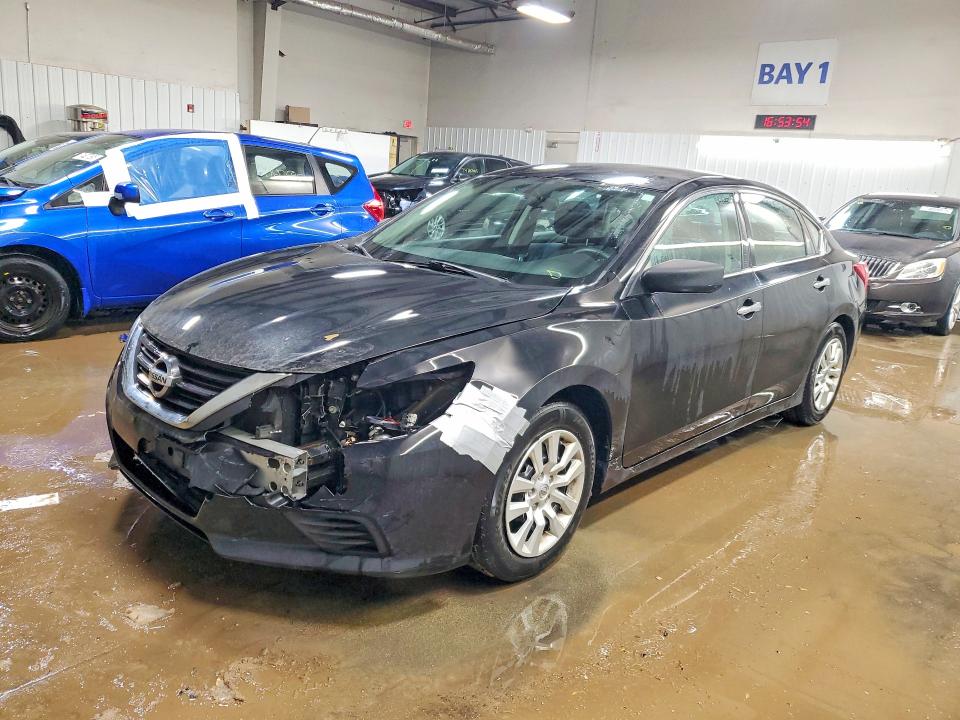 NISSAN ALTIMA 2016 with VIN 1N4AL3AP3GN326225 - Photo from auction