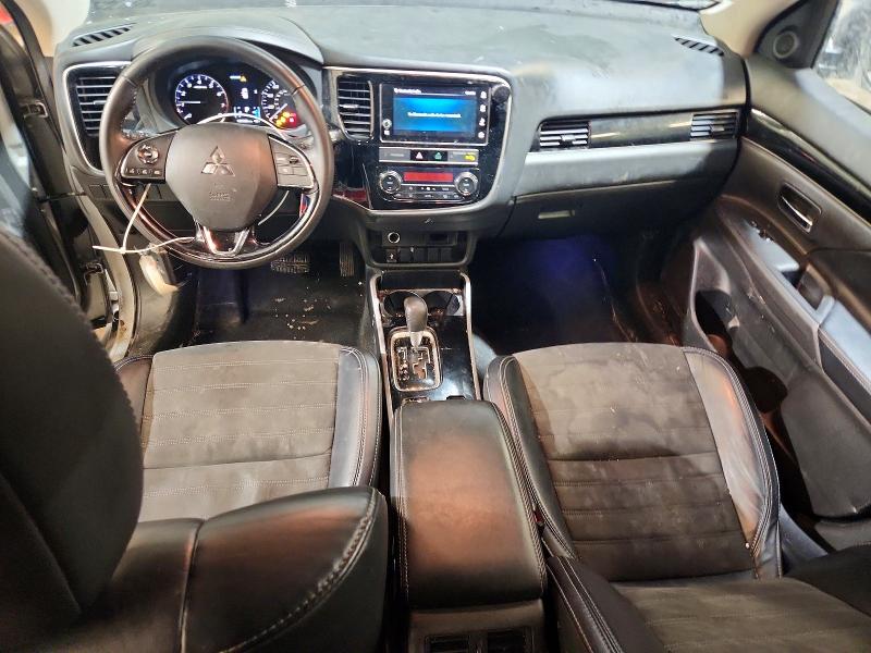 Photo 8 from auction – 2019 MITSUBISHI OUTLANDER with VIN JA4AZ3A38KZ043417