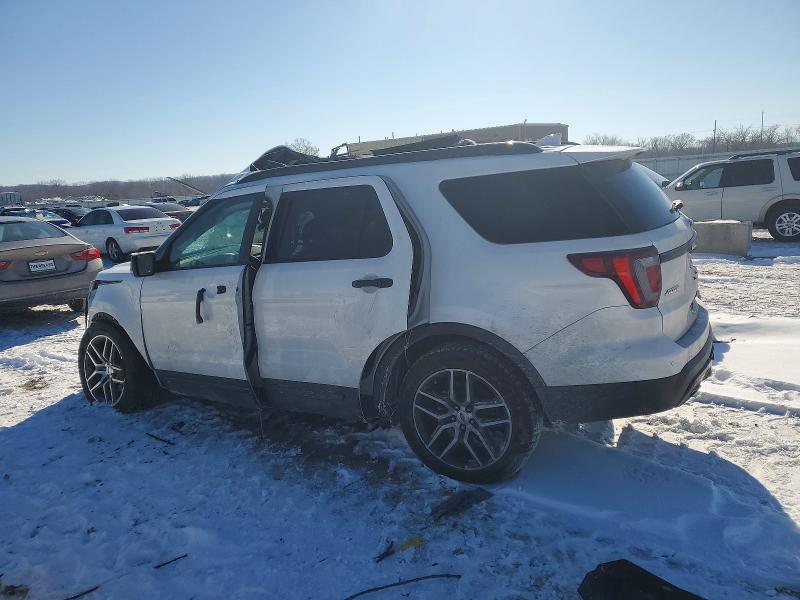 Photo 2 from auction – 2017 FORD EXPLORER with VIN 1FM5K8GT4HGD87309