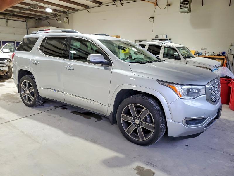 Photo 4 from auction – 2017 GMC ACADIA DEN with VIN 1GKKNXLS2HZ146556