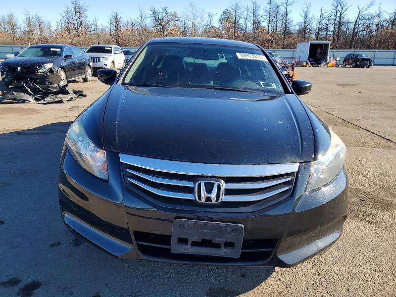 Photo 5 from auction – 2011 HONDA ACCORD EXL with VIN 1HGCP2F84BA038069