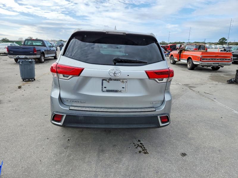 Photo 6 from auction – 2019 TOYOTA HIGHLANDER with VIN 5TDYZRFH1KS321927