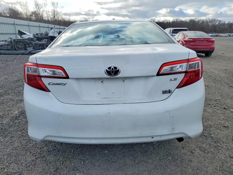 Photo 6 from auction – 2012 TOYOTA CAMRY HYBR with VIN 4T1BD1FK1CU025235