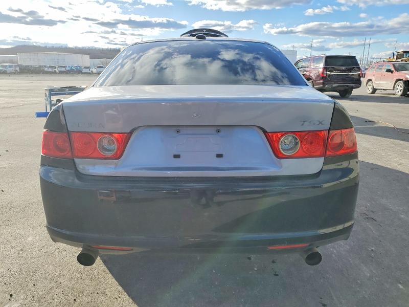Photo 6 from auction – 2005 ACURA TSX with VIN JH4CL96895C027711