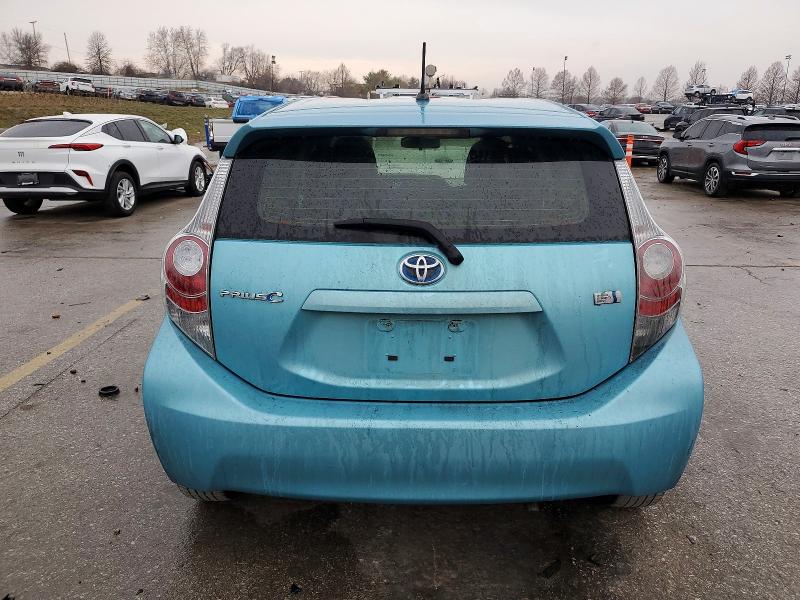 Photo 6 from auction – 2014 TOYOTA PRIUS C with VIN JTDKDTB34E1068292