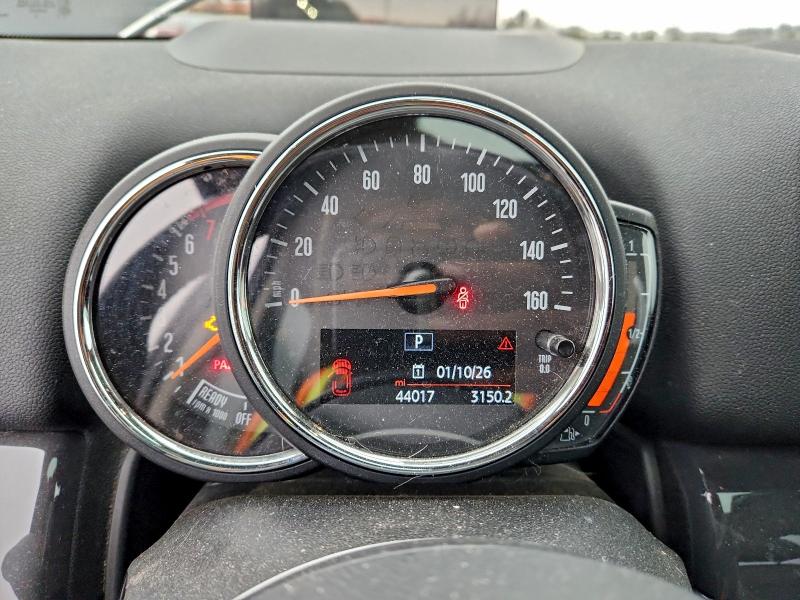 Photo 9 from auction – 2018 MINI COOPER COU with VIN WMZYV5C36J3E04043