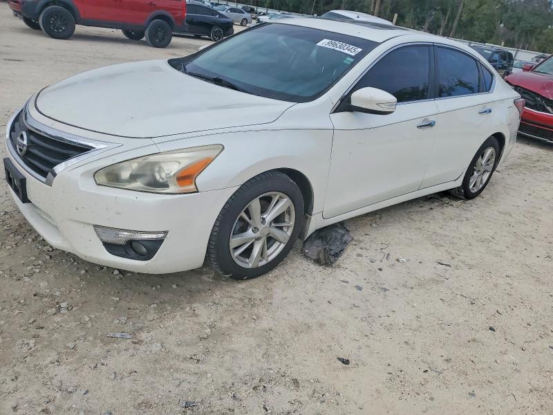 NISSAN ALTIMA 2.5 2014 with VIN 1N4AL3AP5EN333724 - Photo from auction