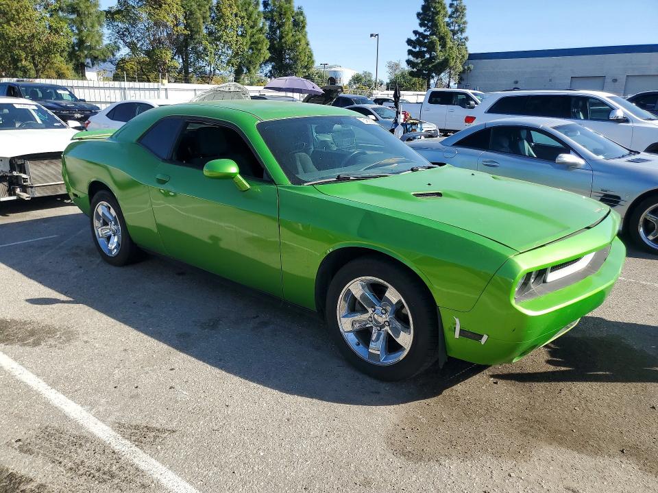 Photo 4 from auction – 2014 DODGE CHALLENGER with VIN 2C3CDYAG3EH250867