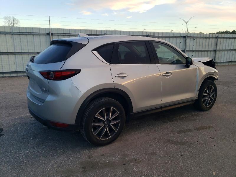 Photo 3 from auction – 2018 MAZDA CX-5 GRAND with VIN JM3KFADMXJ0304584