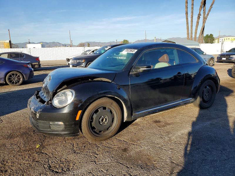 VOLKSWAGEN BEETLE 2015 with VIN 3VWF17AT4FM652471 - Photo from auction