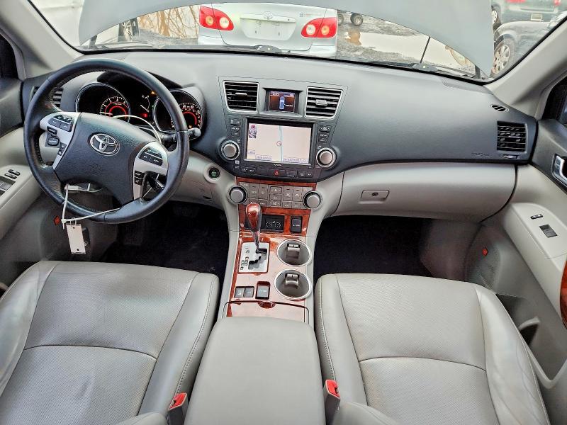 Photo 8 from auction – 2012 TOYOTA HIGHLANDER with VIN 5TDDK3EH3CS161939