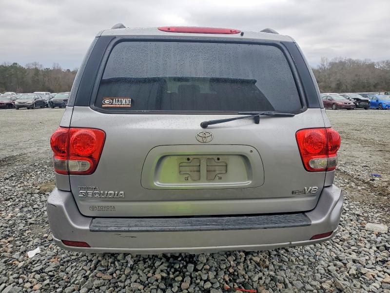 Photo 6 from auction – 2005 TOYOTA SEQUOIA with VIN 5TDZT34A35S258858