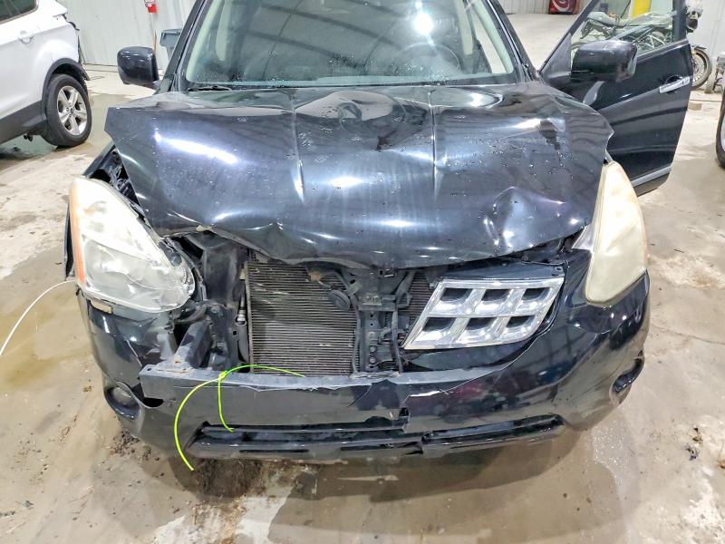 Photo 12 from auction – 2013 NISSAN ROGUE S with VIN JN8AS5MT5DW527393