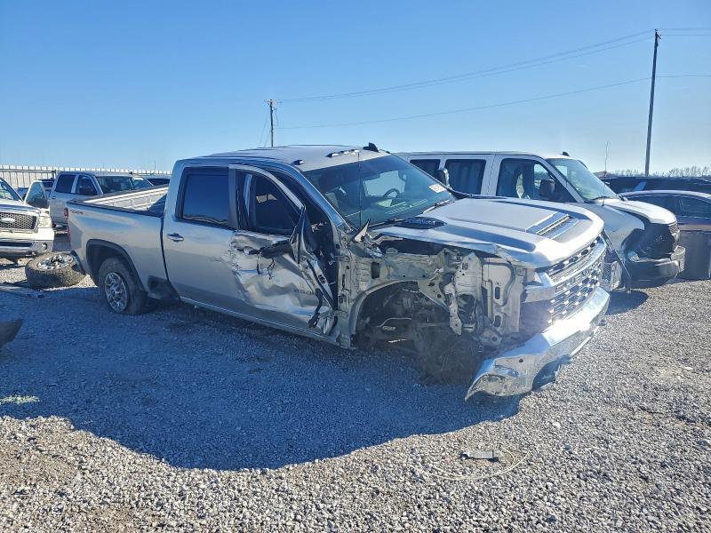 Photo 4 from auction – 2020 CHEVROLET SILVERADO with VIN 1GC4YNEY3LF109043