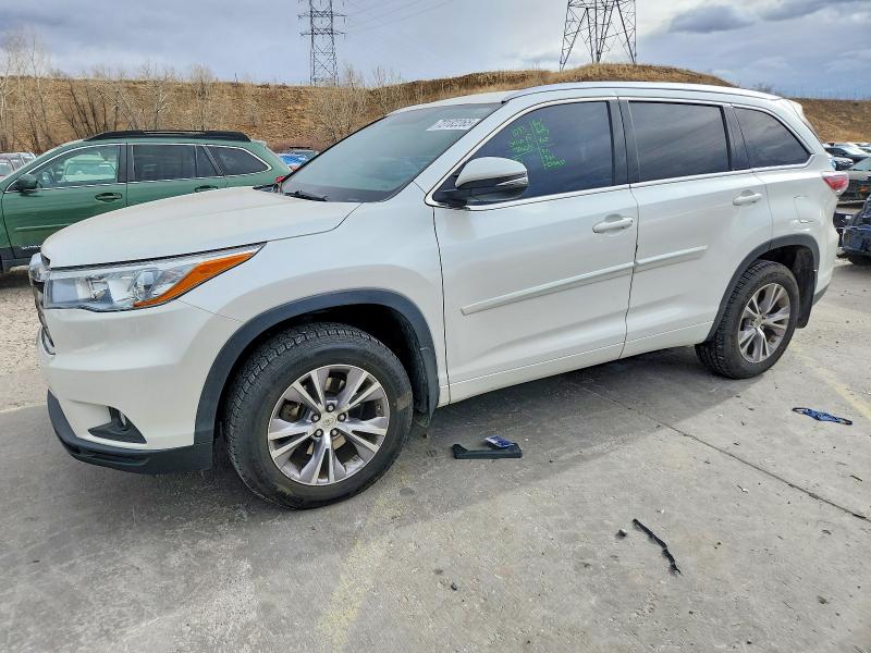 TOYOTA HIGHLANDER 2015 with VIN 5TDJKRFH6FS124845 - Photo from auction