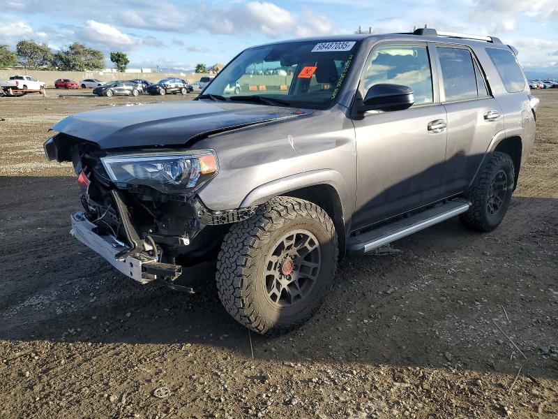 Photo 1 from auction – 2022 TOYOTA 4RUNNER with VIN JTEEU5JR3N5255574