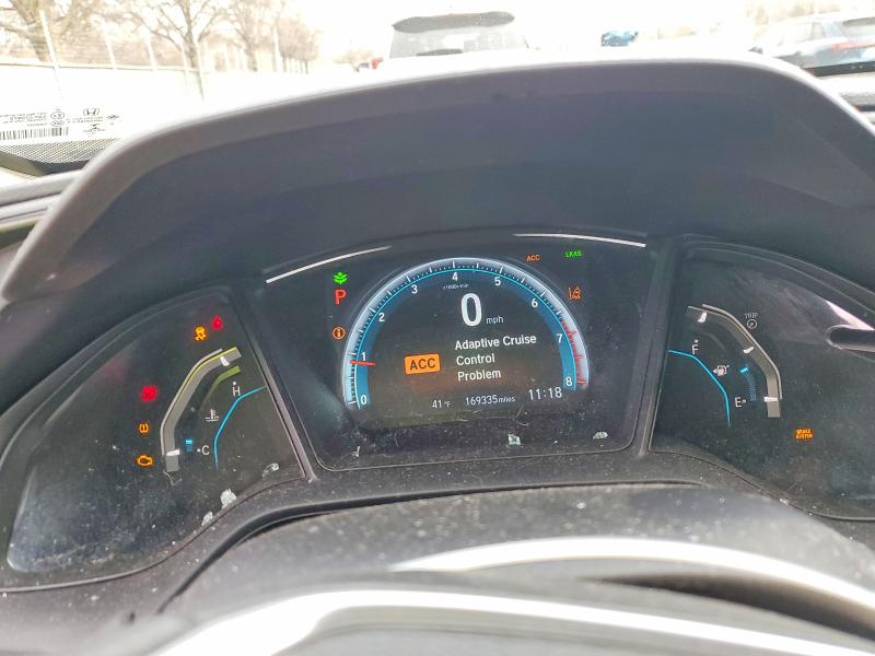 Photo 9 from auction – 2016 HONDA CIVIC LX with VIN 19XFC2F64GE038678