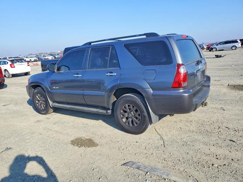 Photo 2 from auction – 2007 TOYOTA 4RUNNER SR with VIN JTEBU14R070111116