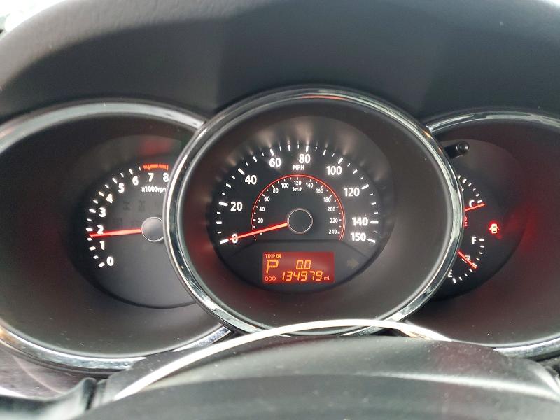 Photo 9 from auction – 2011 KIA SORENTO EX with VIN 5XYKUDA28BG142940