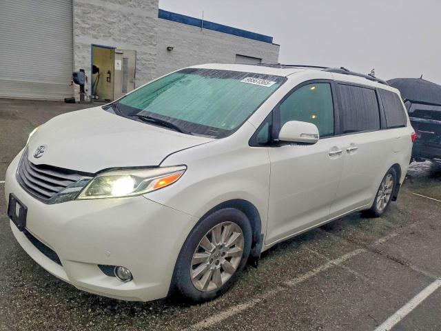 TOYOTA SIENNA XLE 2015 with VIN 5TDYK3DC7FS633362 - Photo from auction