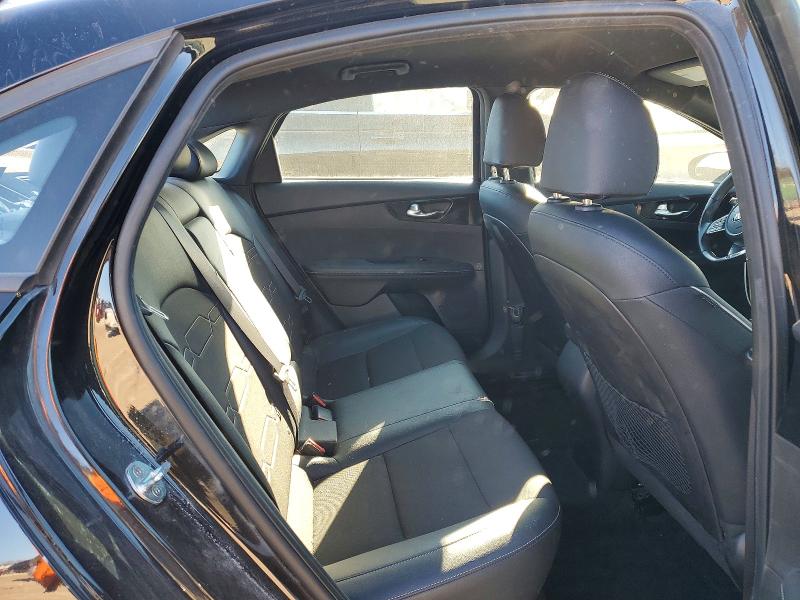 Photo 10 from auction – 2021 KIA FORTE GT L with VIN 3KPF34AD7ME423634