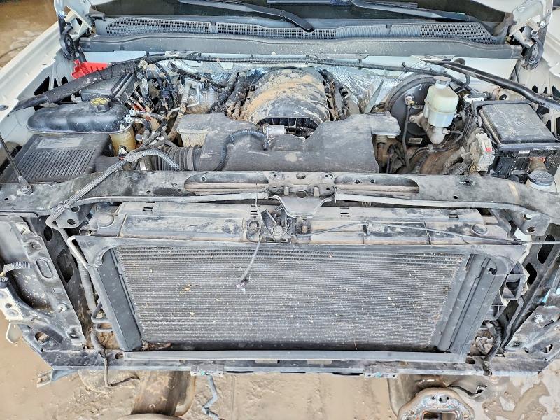 Photo 11 from auction – 2015 CHEVROLET SILVERADO with VIN 3GCUKRECXFG202951