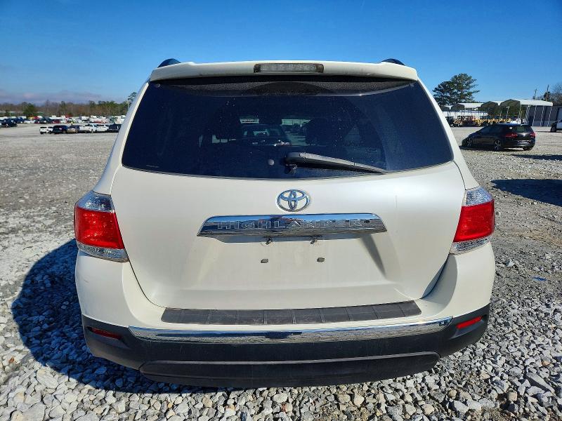 Photo 6 from auction – 2013 TOYOTA HIGHLANDER with VIN 5TDZK3EH7DS139529