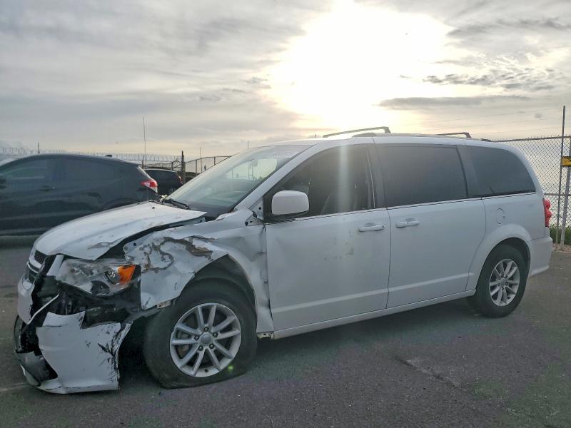 DODGE GRAND CARAVAN 2019 with VIN 2C4RDGCG0KR776151 - Photo from auction