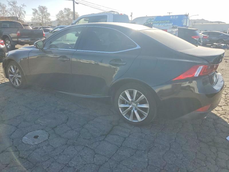 Photo 2 from auction – 2014 LEXUS IS with VIN JTHBF1D23E5014847