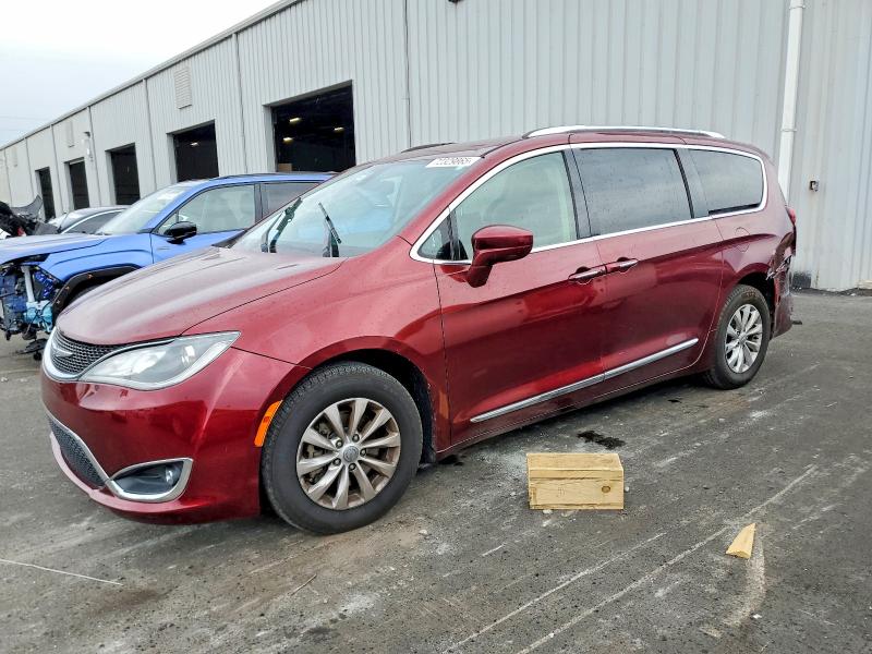 CHRYSLER PACIFICA T 2018 with VIN 2C4RC1BG2JR211481 - Photo from auction