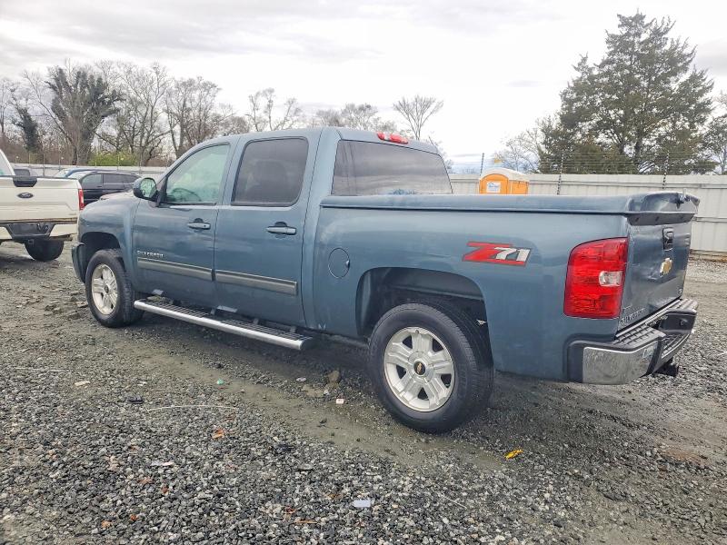 Photo 2 from auction – 2011 CHEVROLET SILVERADO with VIN 3GCPCTE27BG331433