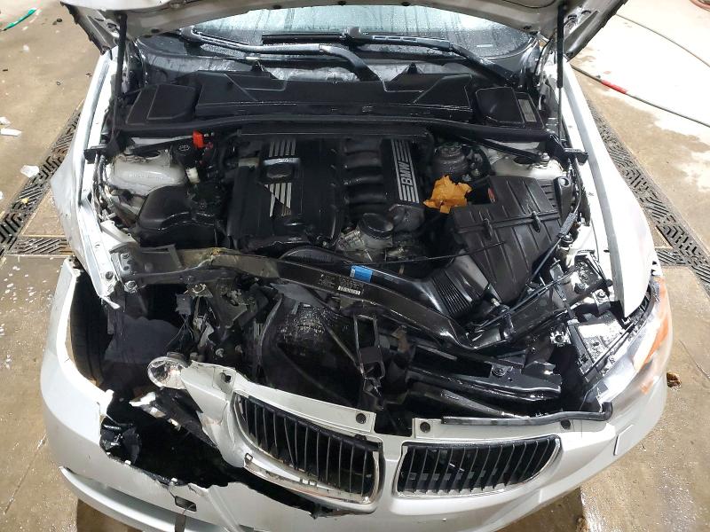 Photo 11 from auction – 2008 BMW 328 XI with VIN WBAVC93518K036348