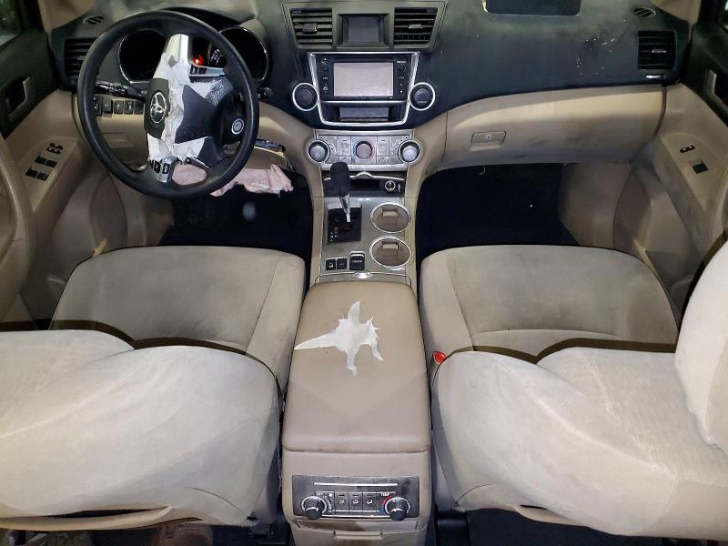Photo 8 from auction – 2013 TOYOTA HIGHLANDER with VIN 5TDBK3EH8DS236854