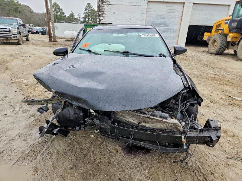 Photo 5 from auction – 2017 TOYOTA CAMRY with VIN 4T1BF1FK4HU300193