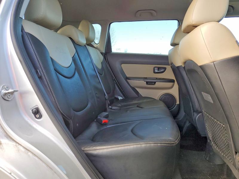 Снимка 11 от търг – 2012 KIA SOUL + с VIN KNDJT2A69C7474650