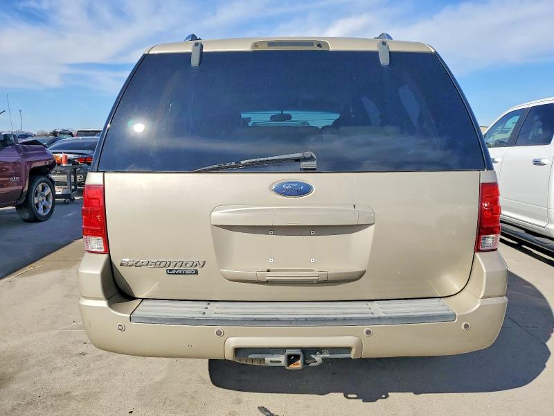 Photo 6 from auction – 2005 FORD EXPEDITION with VIN 1FMFU19535LA03348
