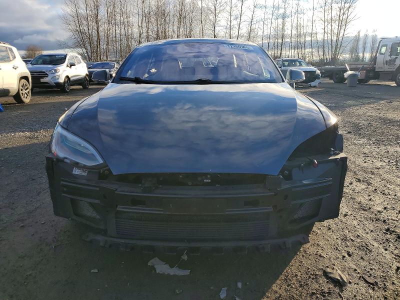 Photo 5 from auction – 2016 TESLA MODEL S with VIN 5YJSA1E2XGF143684