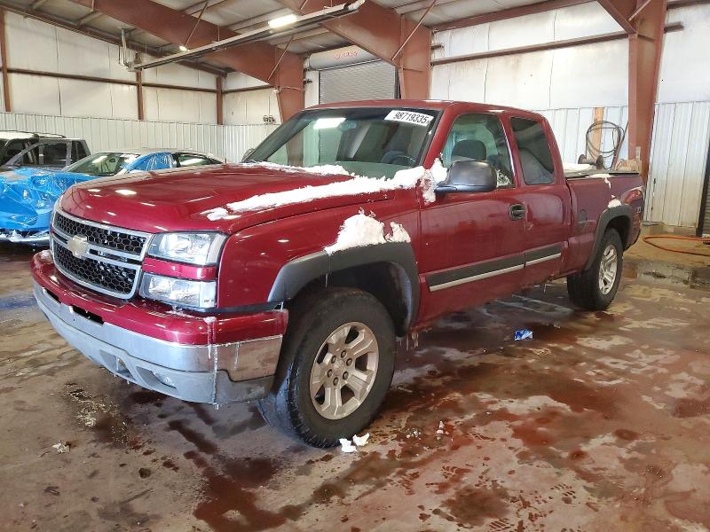 CHEVROLET SILVERADO 2006 with VIN 1GCEK19B76E261471 - Photo from auction
