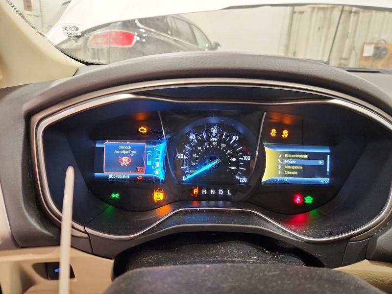 Photo 9 from auction – 2014 FORD FUSION SE with VIN 3FA6P0LU2ER235873