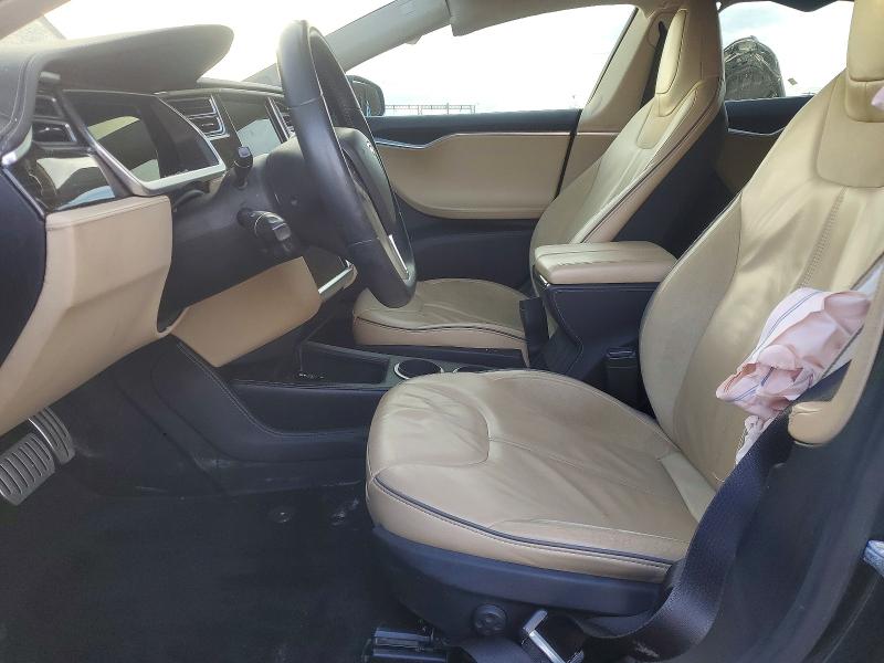 Photo 7 from auction – 2014 TESLA MODEL S with VIN 5YJSA1H16EFP33011