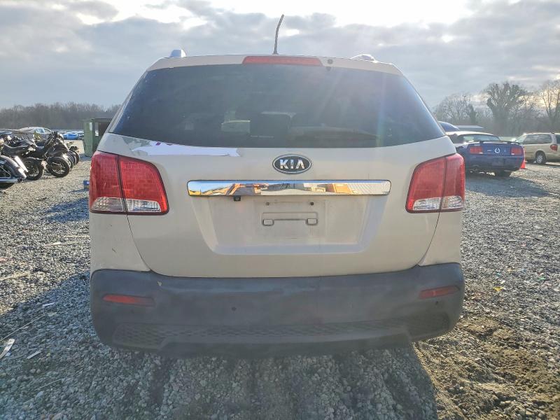 Photo 6 from auction – 2011 KIA SORENTO BA with VIN 5XYKT3A11BG066532