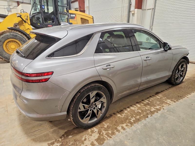 Photo 3 from auction – 2023 GENESIS GV70 BASE with VIN 5NMMCET13PH000871