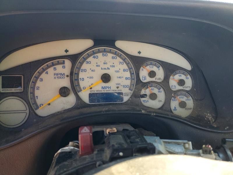 Photo 9 from auction – 2001 CHEVROLET SILVERADO with VIN 2GCEC19V911176052