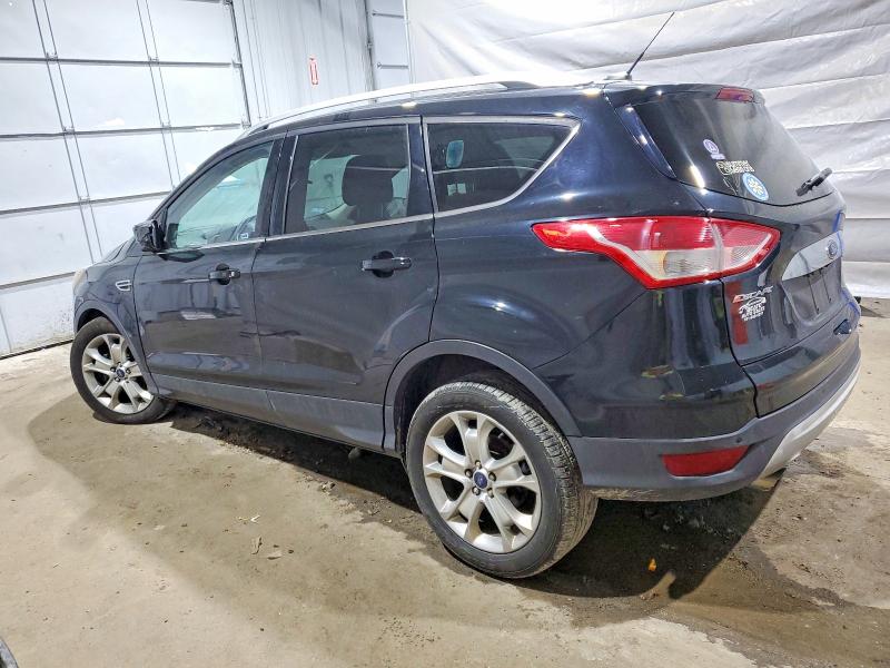 Photo 2 from auction – 2016 FORD ESCAPE with VIN 1FMCU0JX9GUB99562